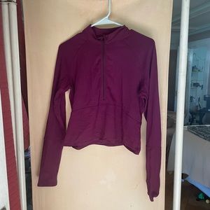 Lululemon  running crop top